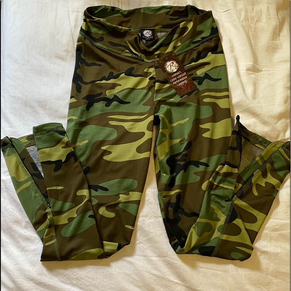 NEW Rothco Women’s Camo Performance Leggings